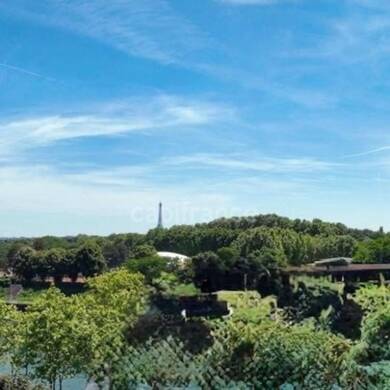 Espace bureau à vendre 3 150 000 € 767 m² de bureaux Carnot Gambetta Suresnes 92150