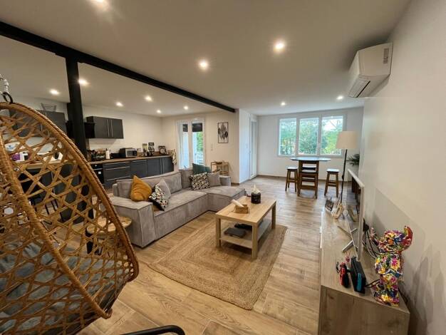 Appartement à louer 750 € 3 pièces 3 chambres 98,8 m² Villeneuve-la-Comptal 11400