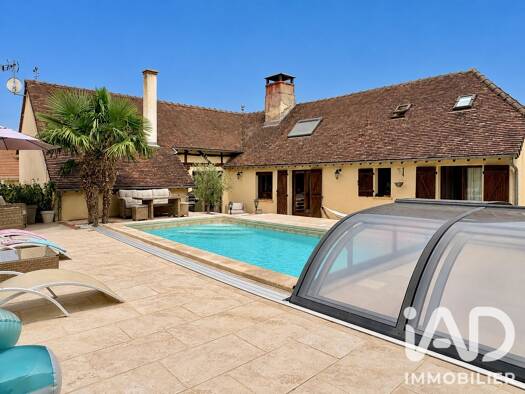 Maison à vendre 292 000 € 6 pièces 3 chambres 167 m² 550 m² de terrain Villy-le-Maréchal 10800