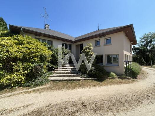 Maison à vendre 361 000 € 8 pièces 4 chambres 175 m² Bray-Saint-Aignan 45460