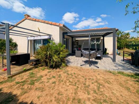 Maison à vendre 225 000 € 3 pièces 2 chambres 91 m² 552 m² de terrain Verdun-sur-Garonne 82600