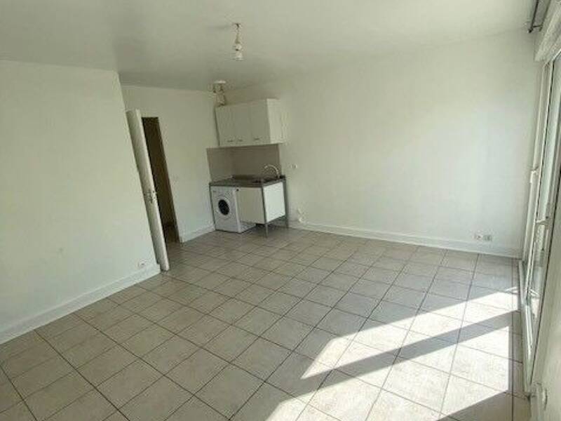 Maison à louer, 26m², SAINTE GENEVIEVE DES BOIS