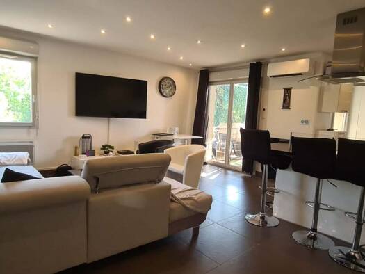 Appartement à vendre 149 000 € 3 pièces 2 chambres 63 m² 2 étages Bas-Pays Montauban 82000