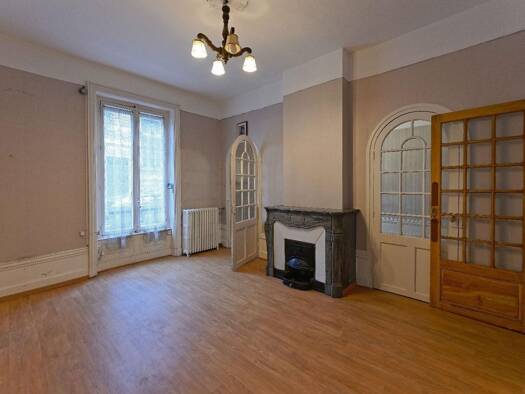 Maison à vendre 130 000 € 6 pièces 4 chambres 164 m² Jacquard Saint-Étienne 42000