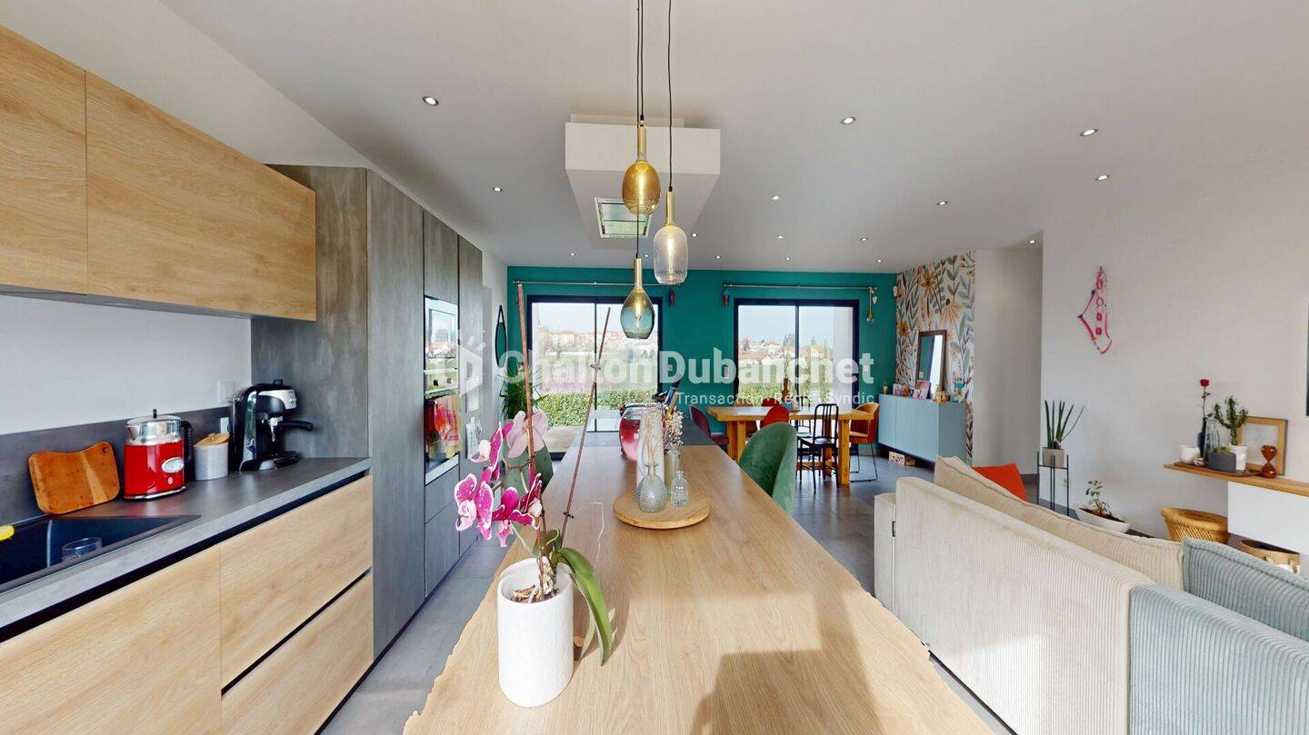 Maison à vendre, 158m², SAINT MARTIN D'ESTREAUX