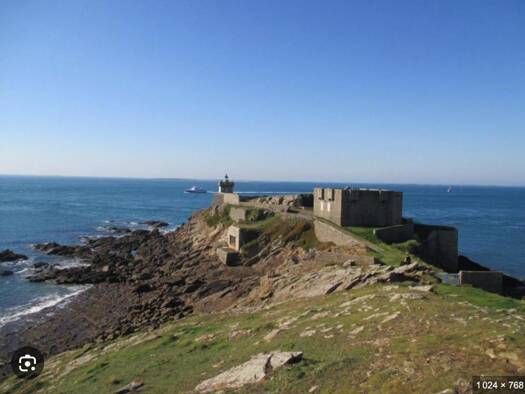 Maison à vendre 243 800 € 5 pièces 4 chambres 121 m² 50 m² de terrain Le Conquet 29217