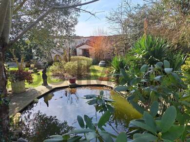 Villa à vendre 248 000 € 5 pièces 2 chambres 146 m² 4 020 m² de terrain Savigny-sous-Faye 86140
