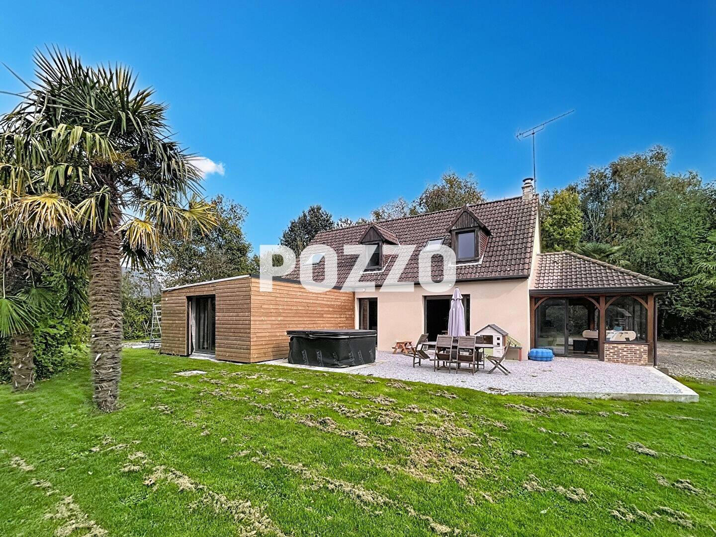 Maison à vendre, 166m², SAINT JEAN DES CHAMPS