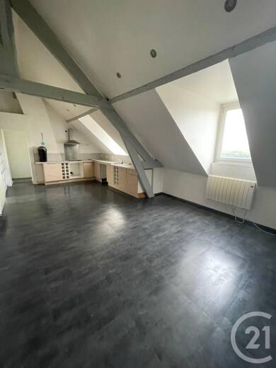 Appartement à louer 660 € 3 pièces 2 chambres 65 m² 1er étage Wimille 62126