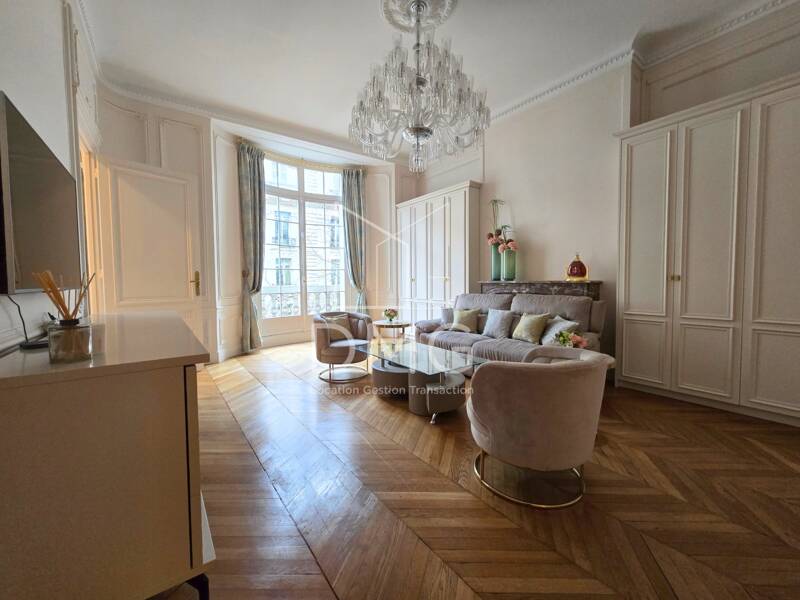 Maison à louer, 120m², PARIS 16E