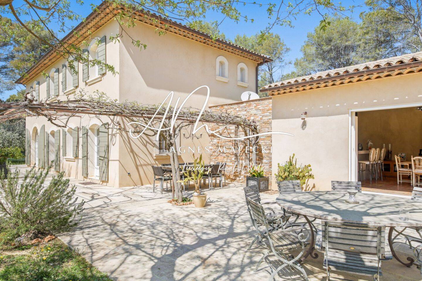 Maison à vendre, 260m², LA MOTTE