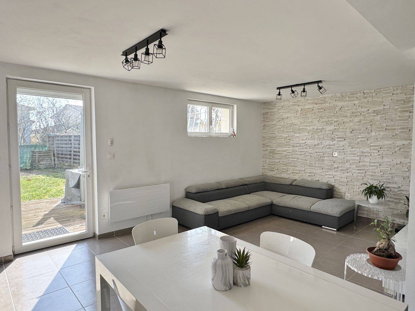 Maison à vendre, 95m², GREZIEU LA VARENNE