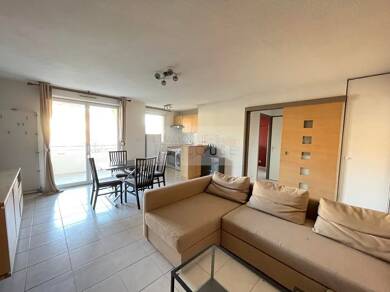 Appartement à louer 640 € 2 pièces 1 chambre 42 m² Étage 1/1 Les Violettes Aucamville 31140