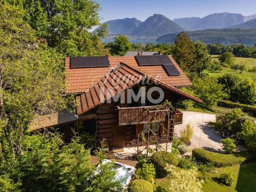 Chalet à vendre 948 000 € 7 pièces 5 chambres 179,05 m² 771 m² de terrain Sud Saint-Jorioz 74410