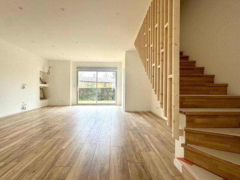 Maison à vendre, 160m², SEREZIN DU RHONE