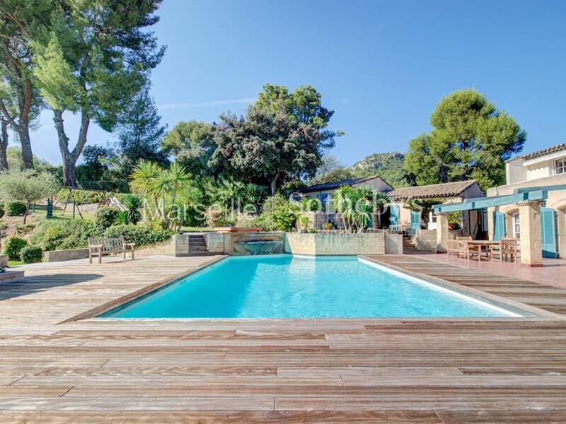 Maison à vendre, 480m², AUBAGNE
