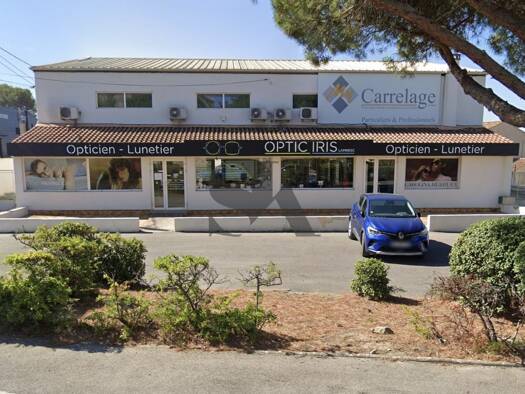 Local commercial à vendre 1 125 000 € 738 m² de surface de vente Zone Urbaine Lambesc 13410