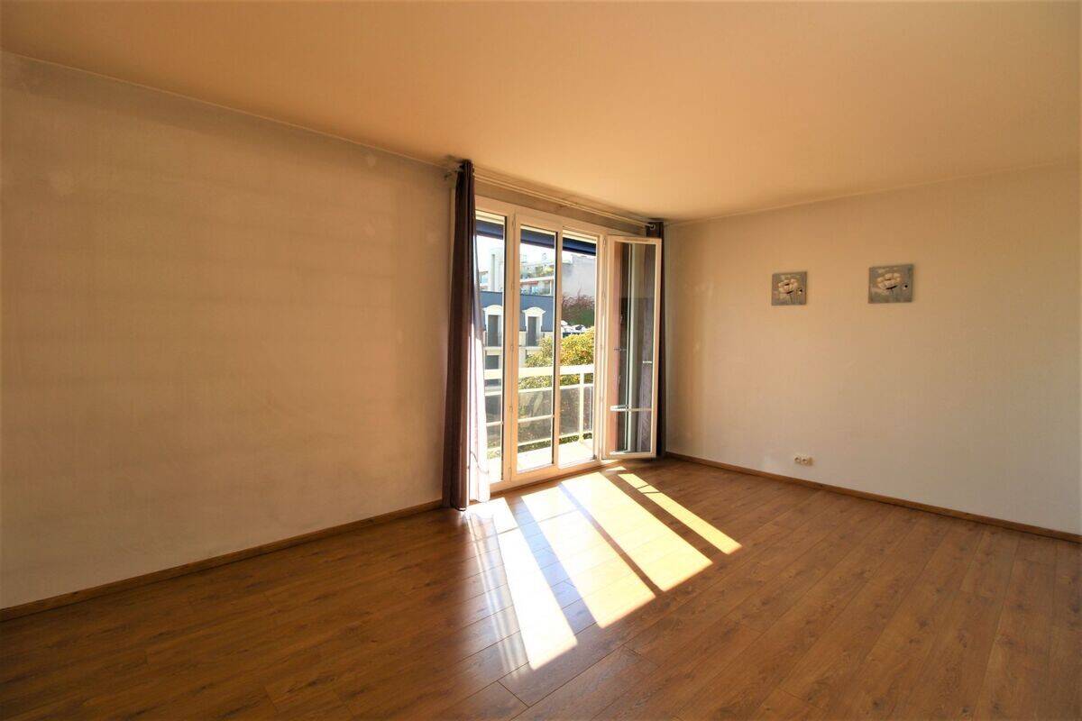 Maison à louer, 62m², SAINT MAUR DES FOSSES