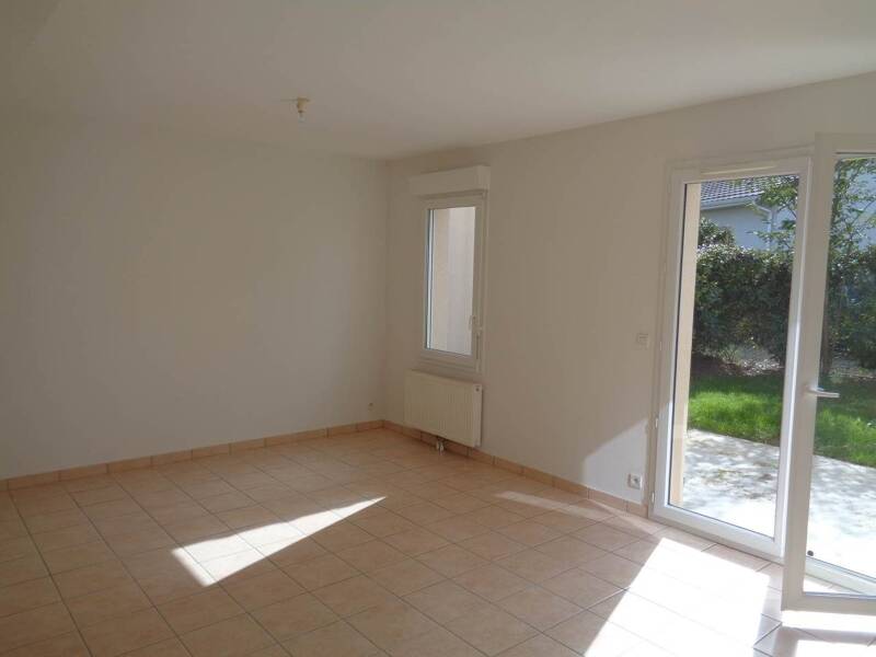 Maison à louer, 69m², PAZAYAC