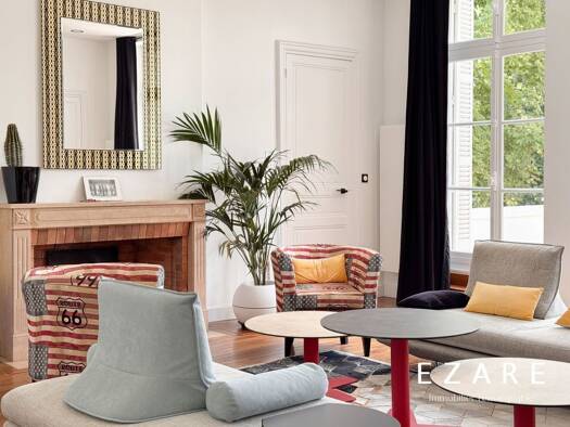 Appartement à vendre 625 000 € 6 pièces 3 chambres 140 m² Étage 1/1 Ahuy 21121