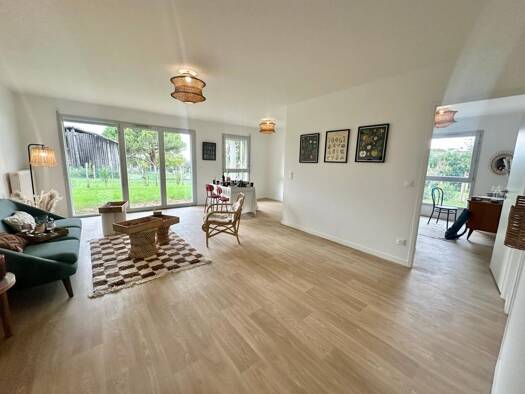 Appartement à vendre 213 000 € 3 pièces 2 chambres 69,3 m² 2 étages Centre Ville Langon 33210