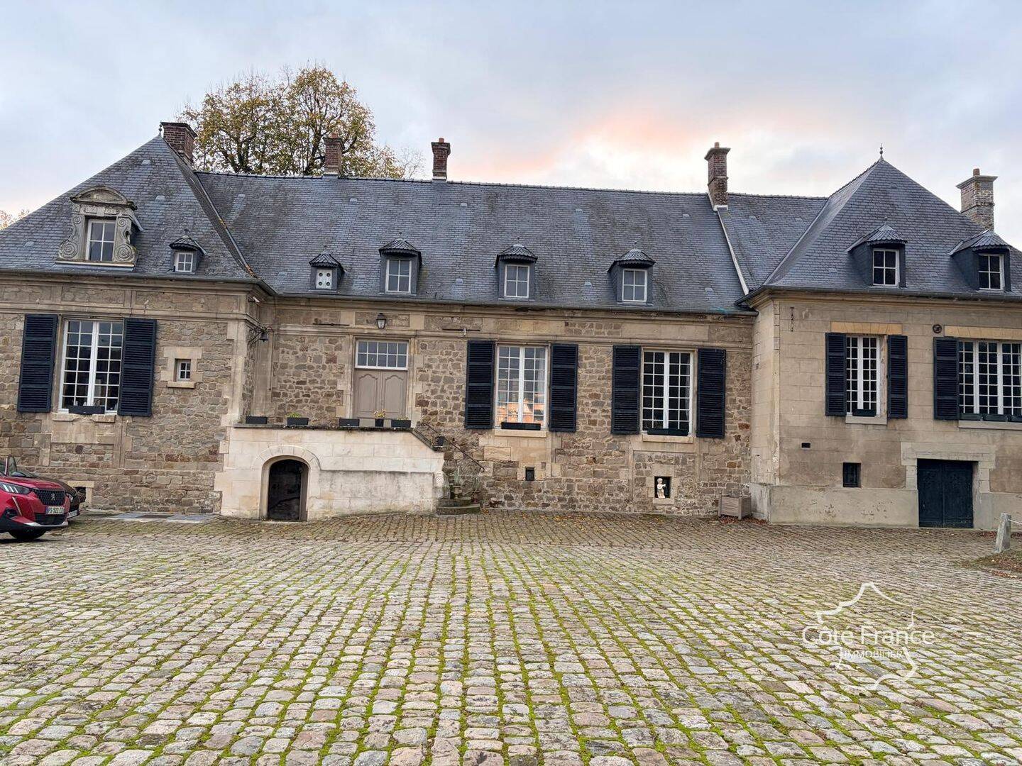 Maison à vendre, 278m², LAON