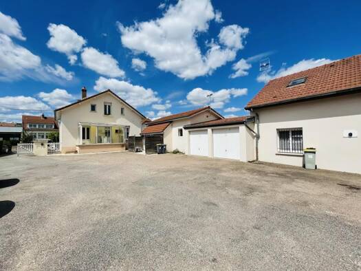 Immeuble à vendre 950 000 € 538 m² Ateliers SNCF Chenôve 21300