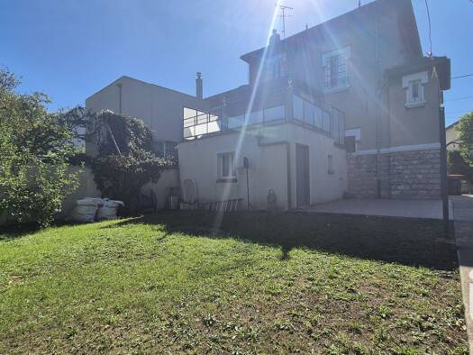 Maison à vendre 330 000 € 6 pièces 3 chambres 112 m² 280 m² de terrain Petit Noisy Noisy-le-Sec 93130