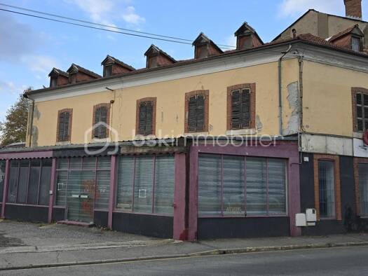 Immeuble à vendre 120 000 € 450 m² Gespe-Courteboule Tarbes 65000