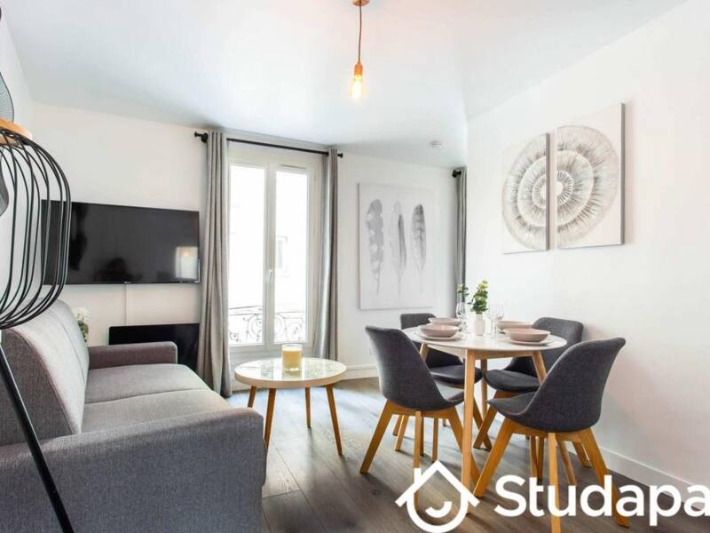 Maison à louer, 35m², PARIS 18E