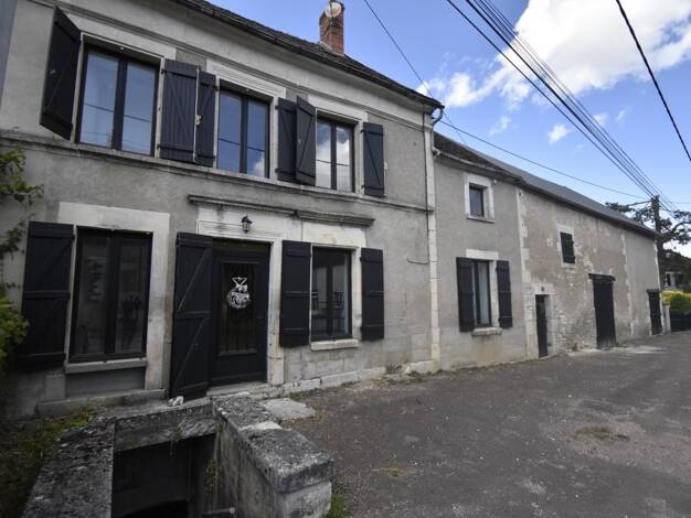 Maison de ville à vendre 123 000 € 4 pièces 3 chambres 124 m² 1 700 m² de terrain Ciez 58220