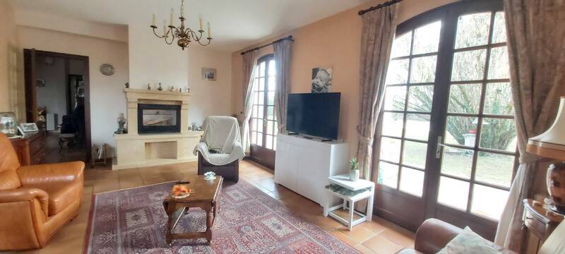 Maison à vendre, 239m², VERNEUIL SUR VIENNE