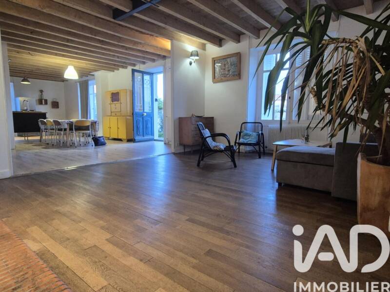 Maison à vendre, 174m², SAINT SAUVANT
