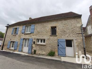 Maison de ville à vendre 209 000 € 3 pièces 2 chambres 96 m² 247 m² de terrain Glaignes 60129