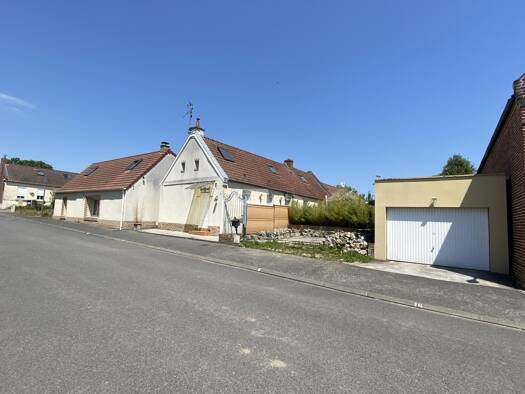 Autres à vendre 272 480 € 215 m² Tilloy-lez-Cambrai 59554