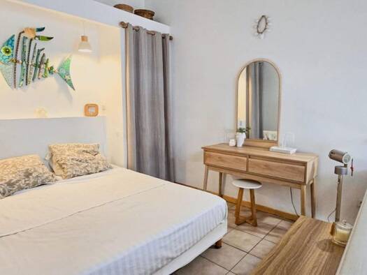 Duplex à vendre 190 000 € 2 pièces 1 chambre 30 m² RDC Sainte-Anne 97227