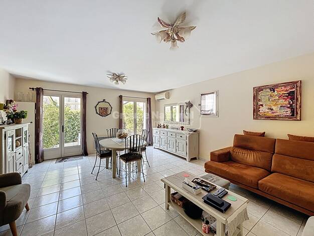 Maison à vendre 380 000 € 4 pièces 3 chambres 88 m² 108 m² de terrain Saintes-Maries-de-la-Mer 13460