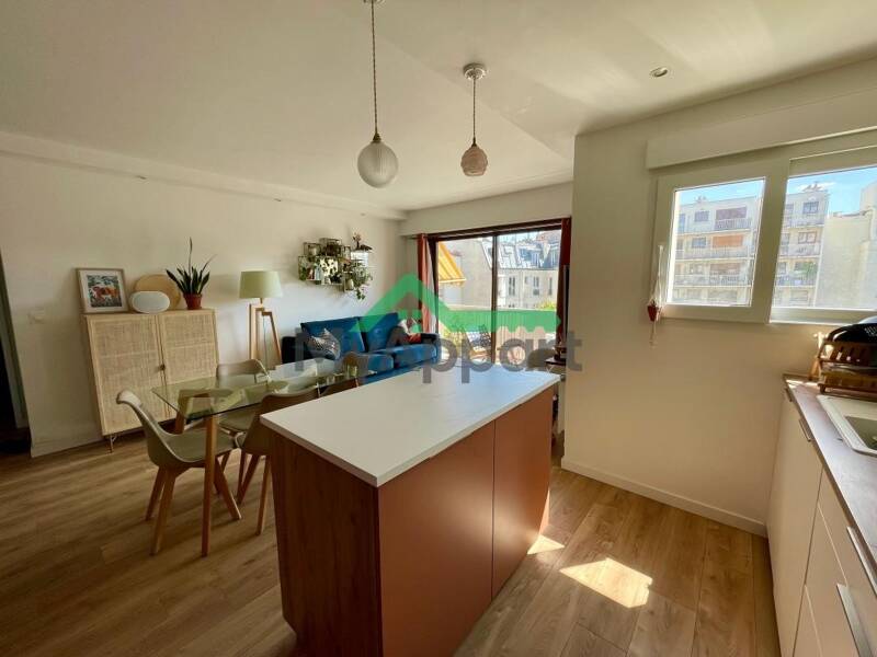 Maison à louer, 48m², PARIS 18E