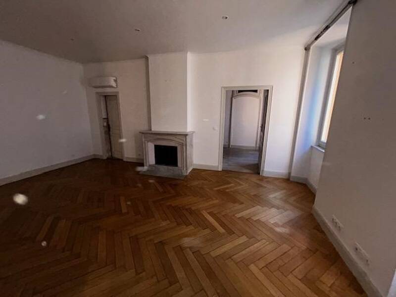 Maison à louer, 62m², NICE