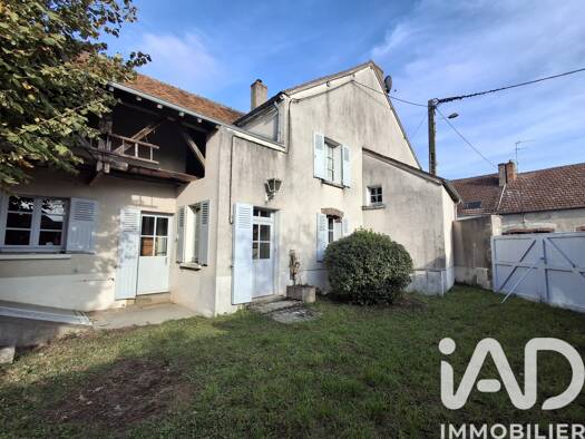 Maison à vendre 199 000 € 7 pièces 4 chambres 175 m² 5 022 m² de terrain Ousson-sur-Loire 45250