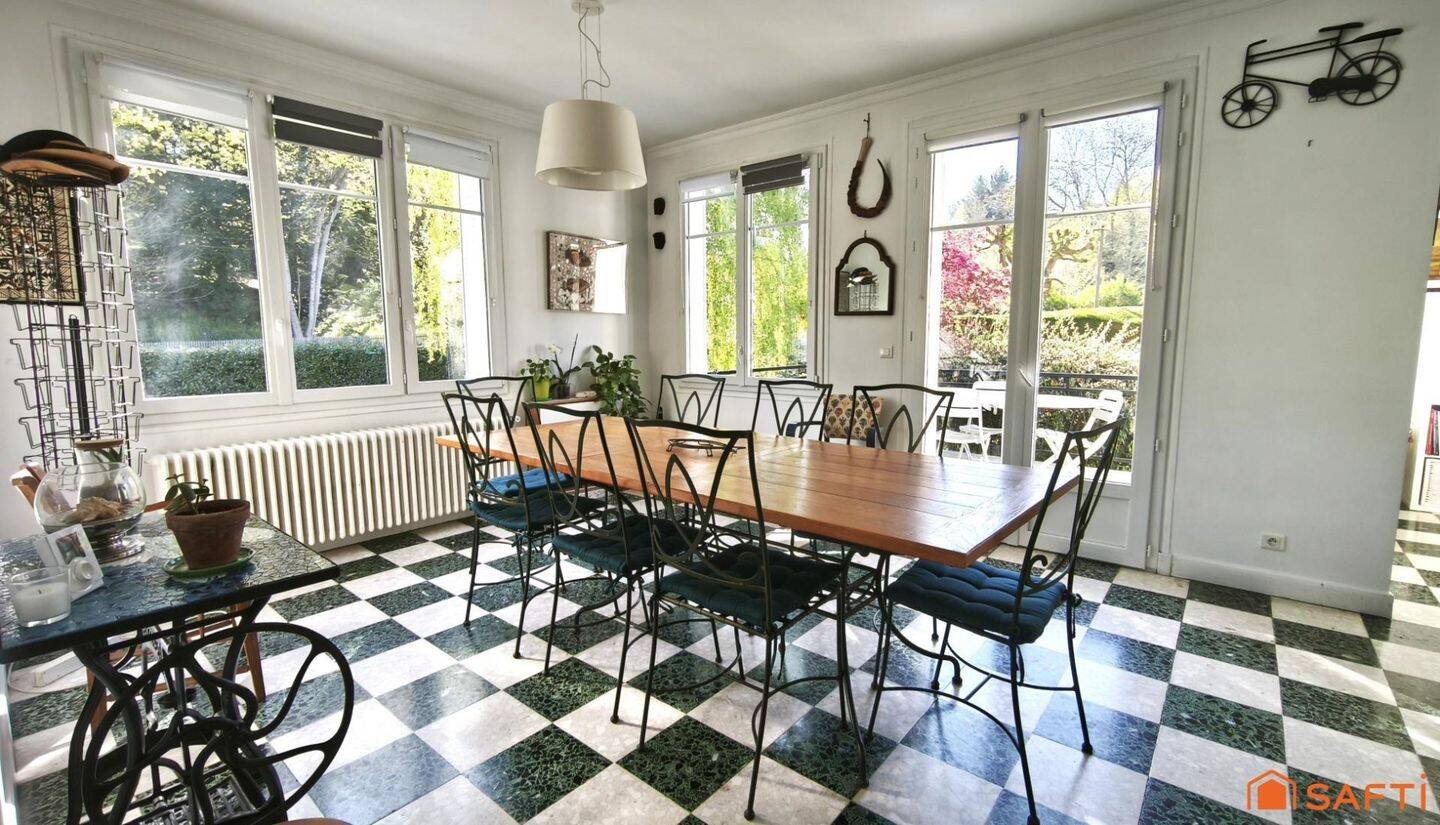 Maison à vendre, 205m², L'ETANG LA VILLE