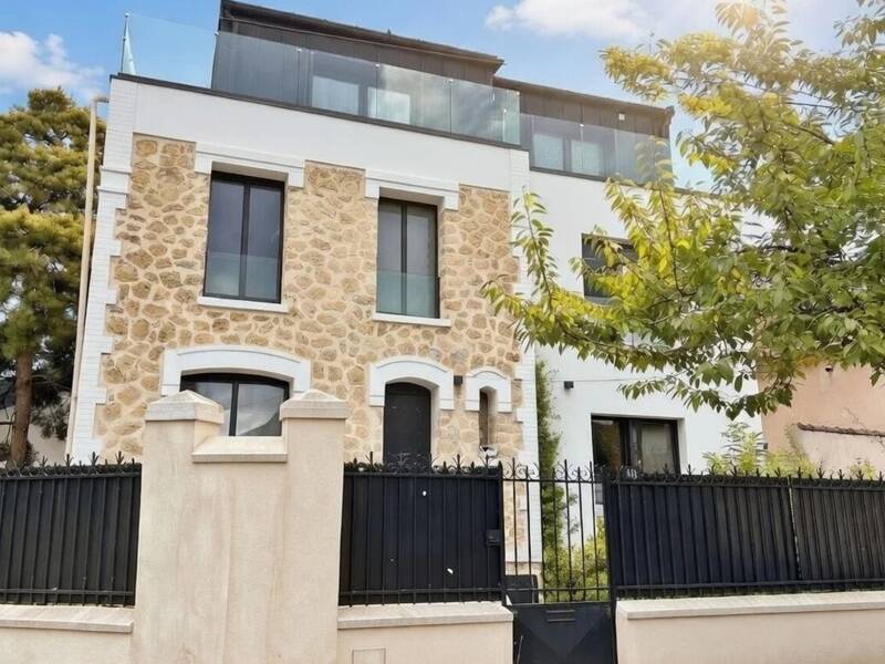 Maison à vendre, 210m², SAINT MAUR DES FOSSES