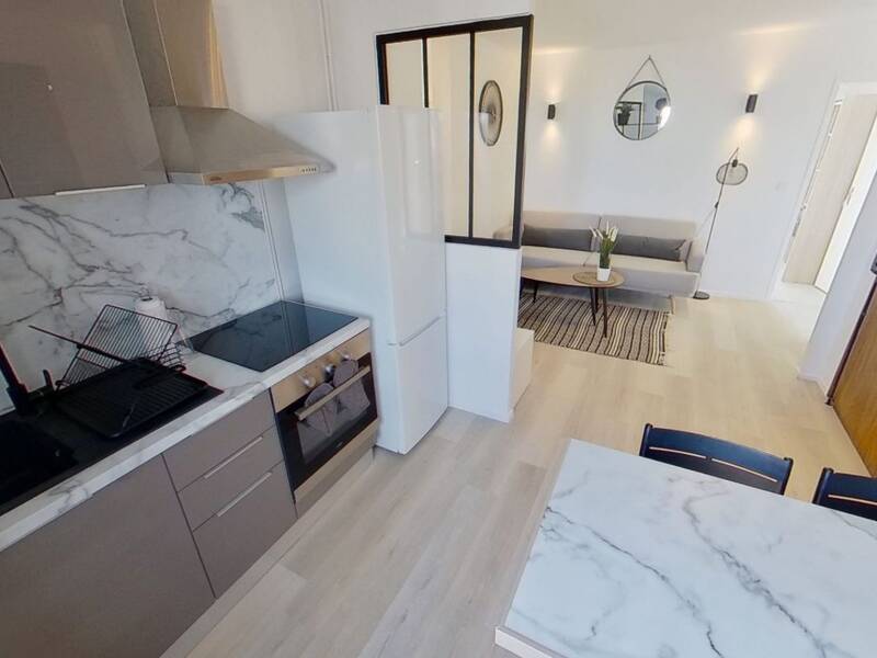 Maison à louer, 70m², LYON 8E