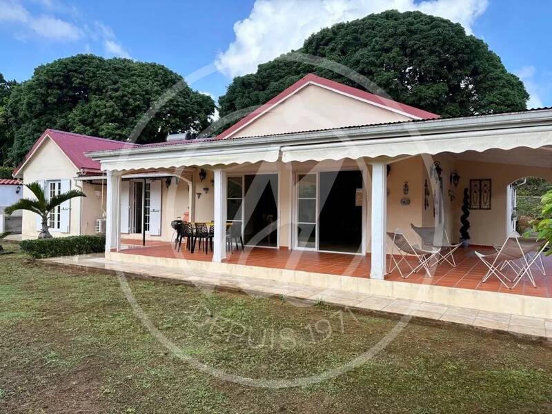 Maison à louer, 150m², PETIT BOURG