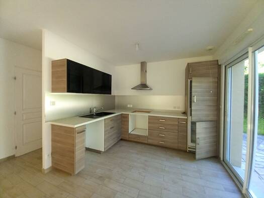 Maison à louer 3 000 € 6 pièces 5 chambres 166,2 m² L'Étang-la-Ville 78620