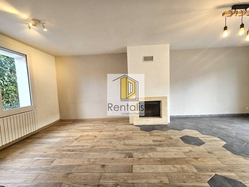 Maison à louer, 112m², VERSONNEX