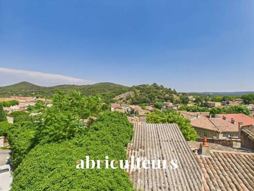Appartement à vendre 215 000 € 2 pièces 1 chambre 52,7 m² RDC Rognes 13840