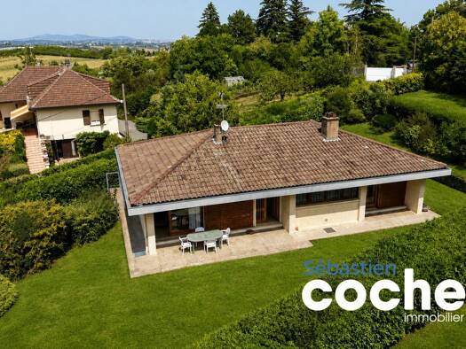 Villa à vendre 480 000 € 5 pièces 3 chambres 104,27 m² 1 705 m² de terrain Charly 69390