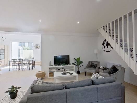 Maison à louer - Première occupation 2 600 € 7 pièces 6 chambres 170 m² Neuilly Epoque Villemomble 93250