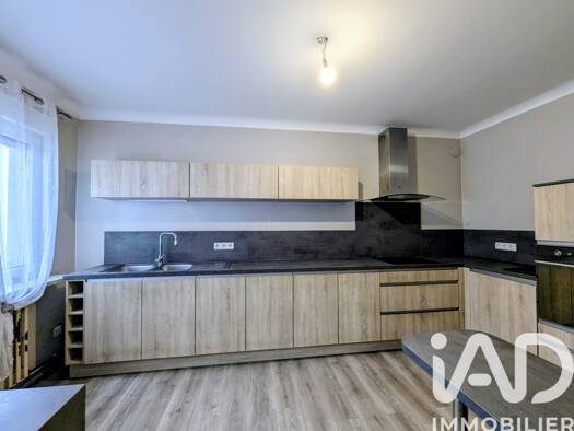 Maison de ville à vendre 105 000 € 5 pièces 4 chambres 122,5 m² 301 m² de terrain Sainte Marie-Hessellach Freyming-Merlebach 57800